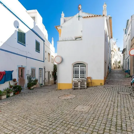 Typical Fisherman's With Amazing Sea Views! Holiday home *
