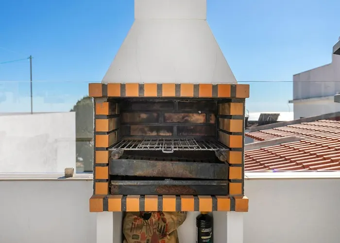 Holiday home Typical Fisherman's With Amazing Sea Views! Albufeira